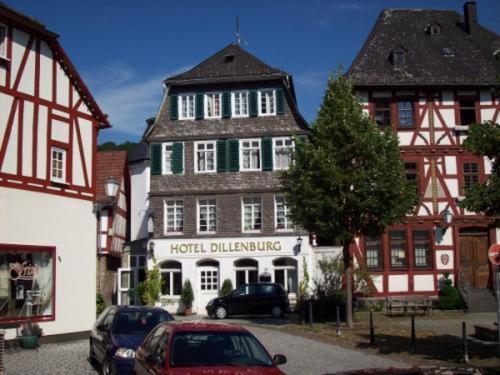 Liebezeit - Ehemals Hotel Dillenburg Buitenkant foto